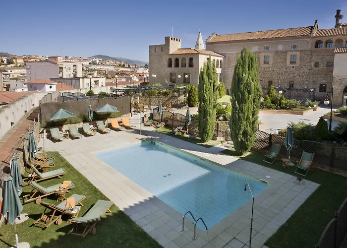 Parador De Plasencia