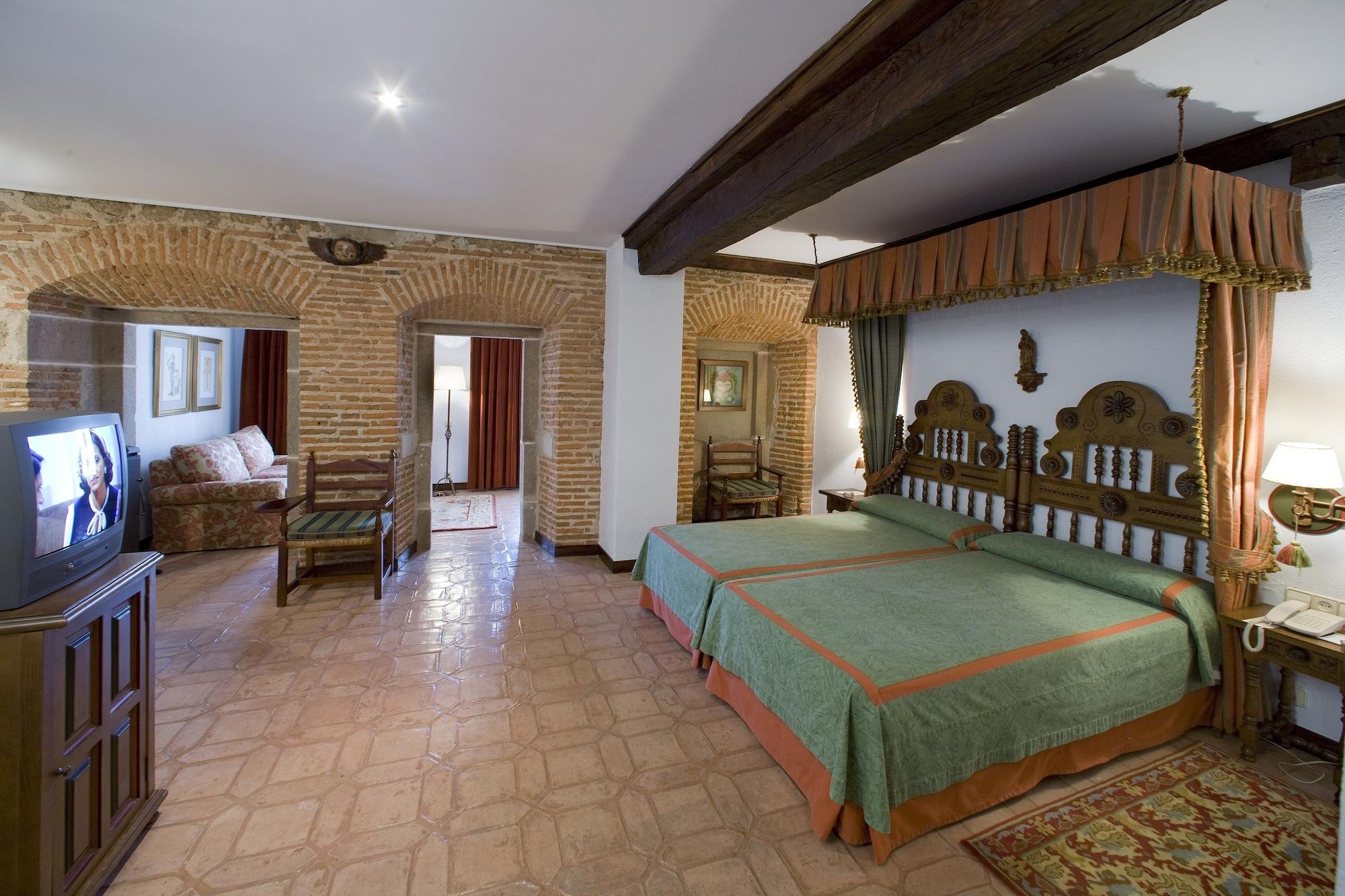 Hotel De 4*
